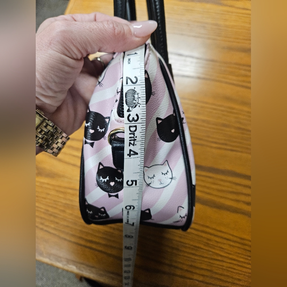 Betsey Johnson Kitty Print Purse - Picture 10 of 15